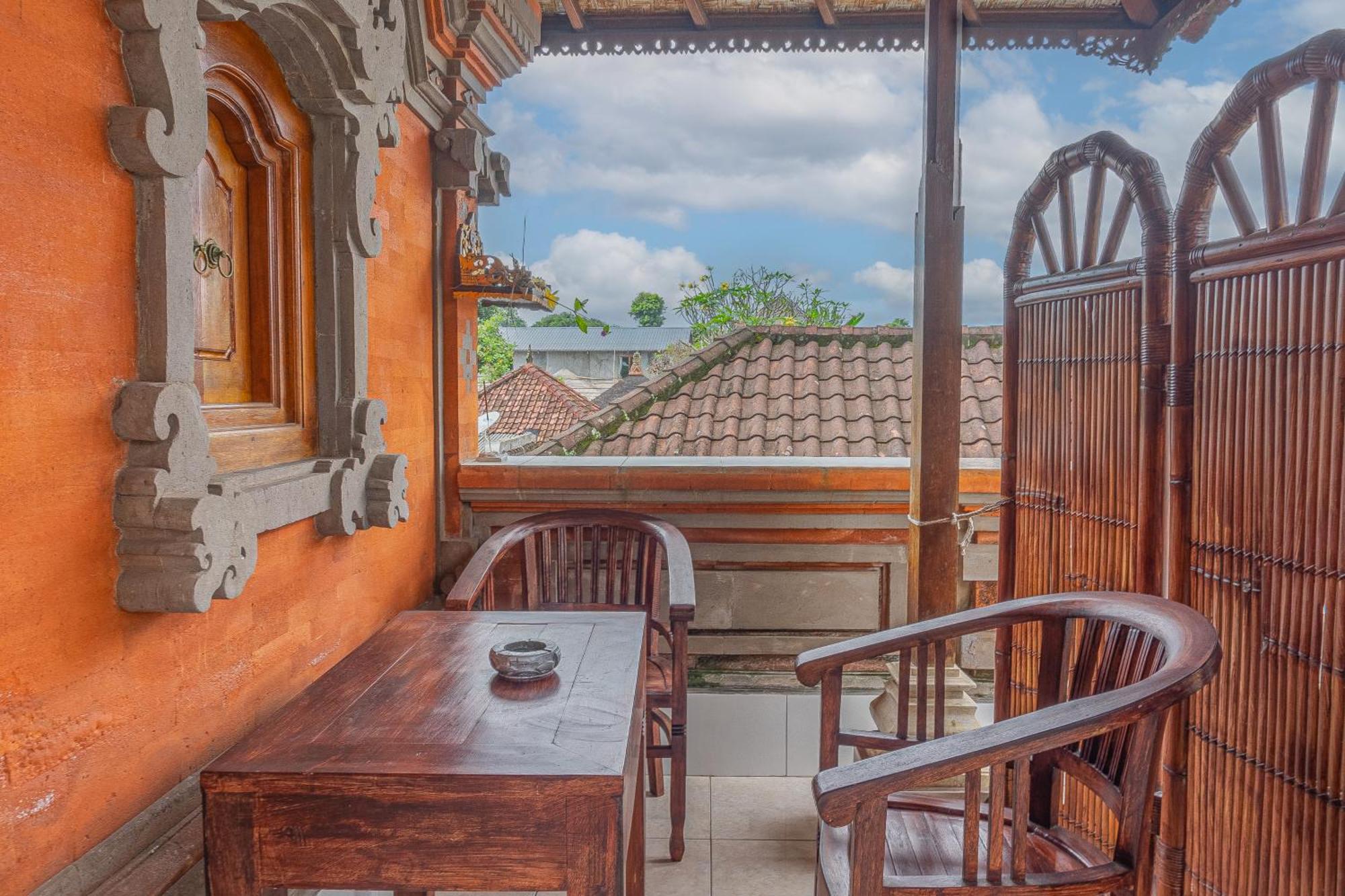 Artha Dewata Home Stay Убуд Экстерьер фото