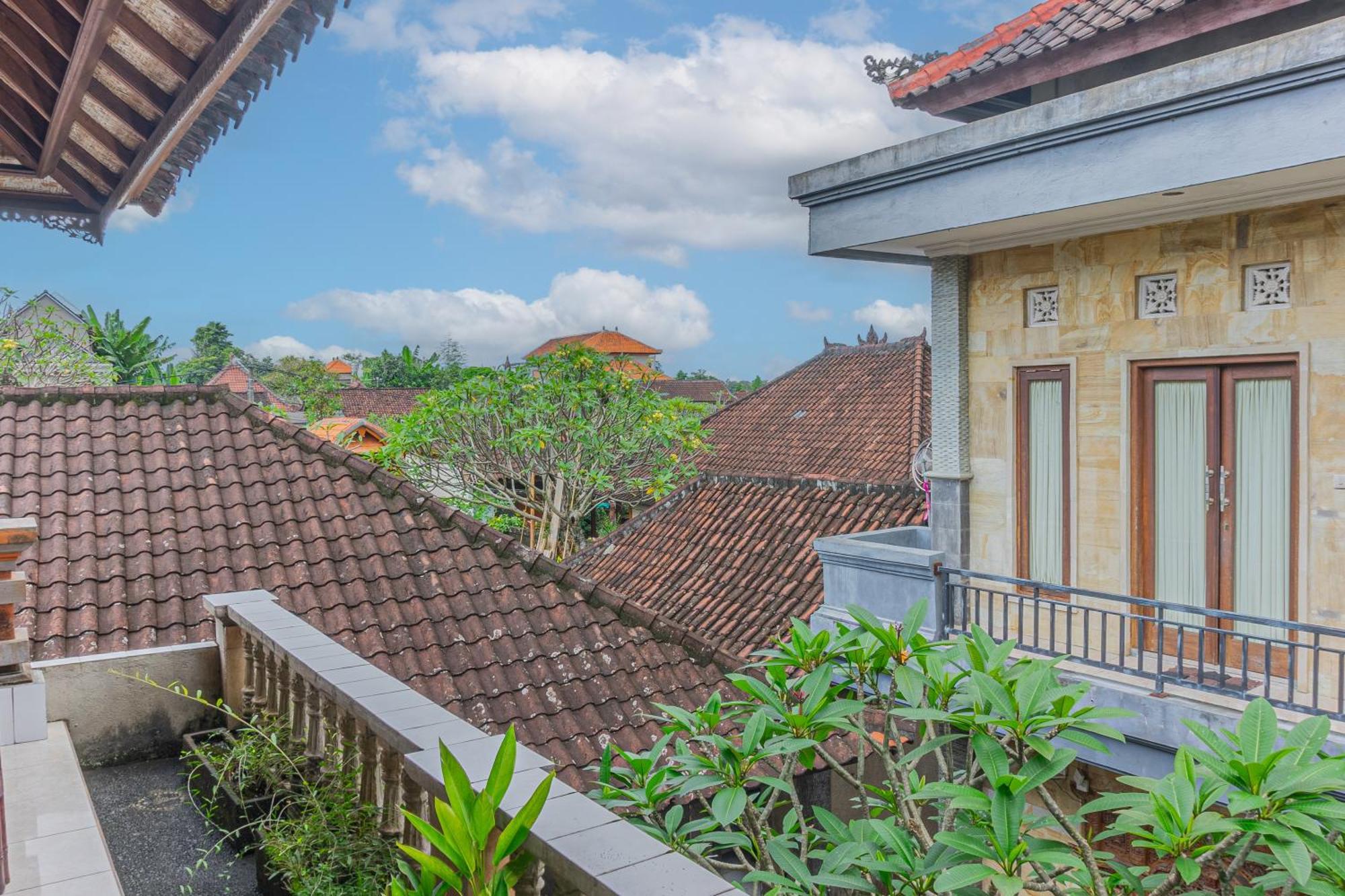 Artha Dewata Home Stay Убуд Экстерьер фото