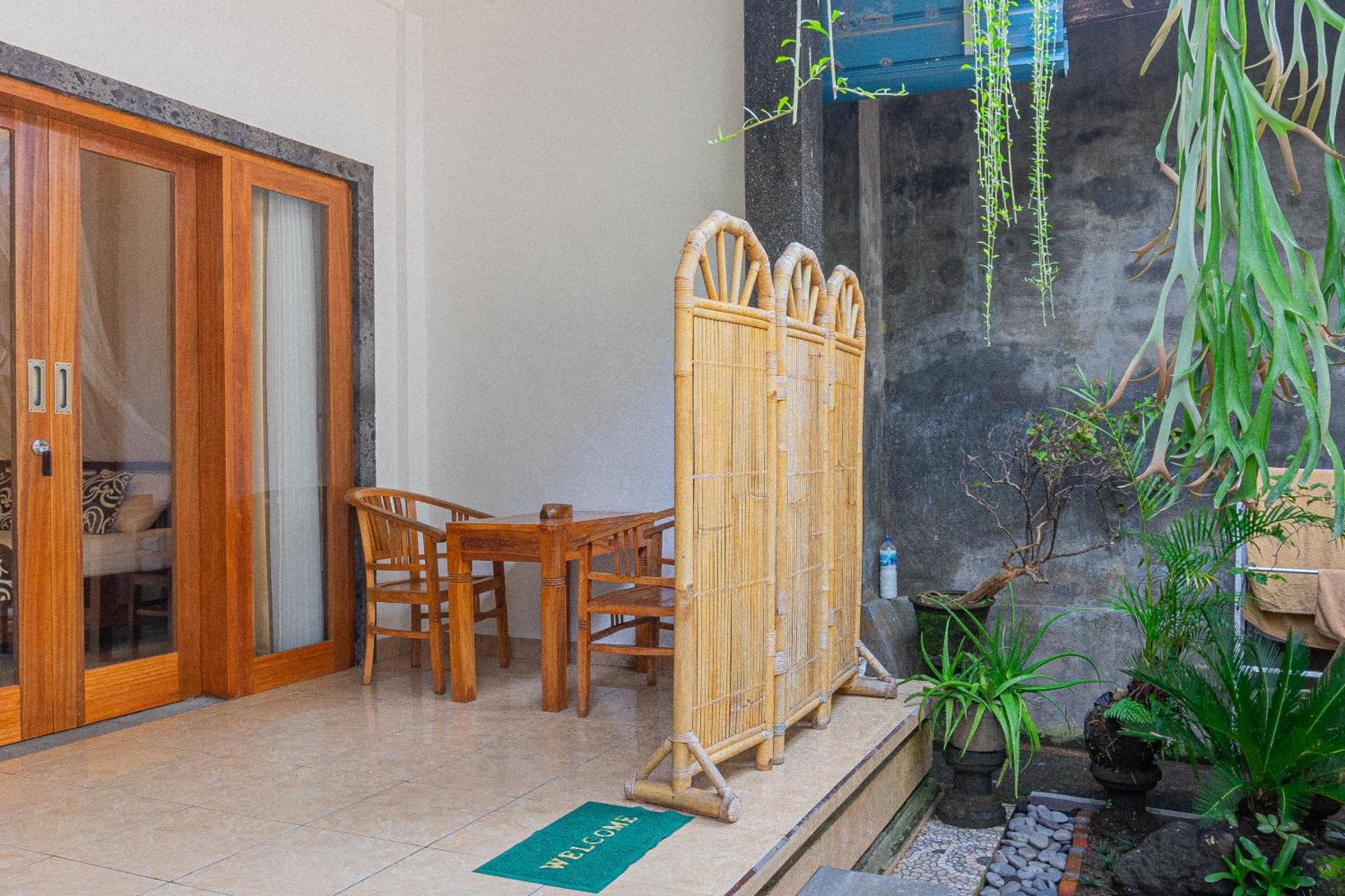 Artha Dewata Home Stay Убуд Экстерьер фото
